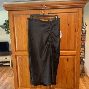 Satin scrunch skirt